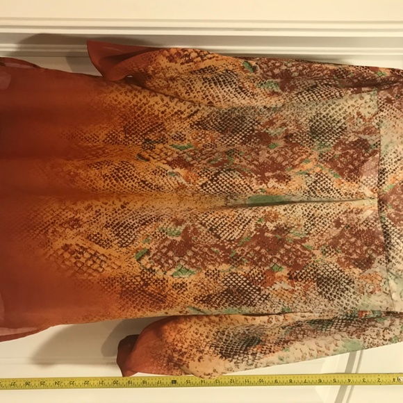 Top - Picture 3 of 4